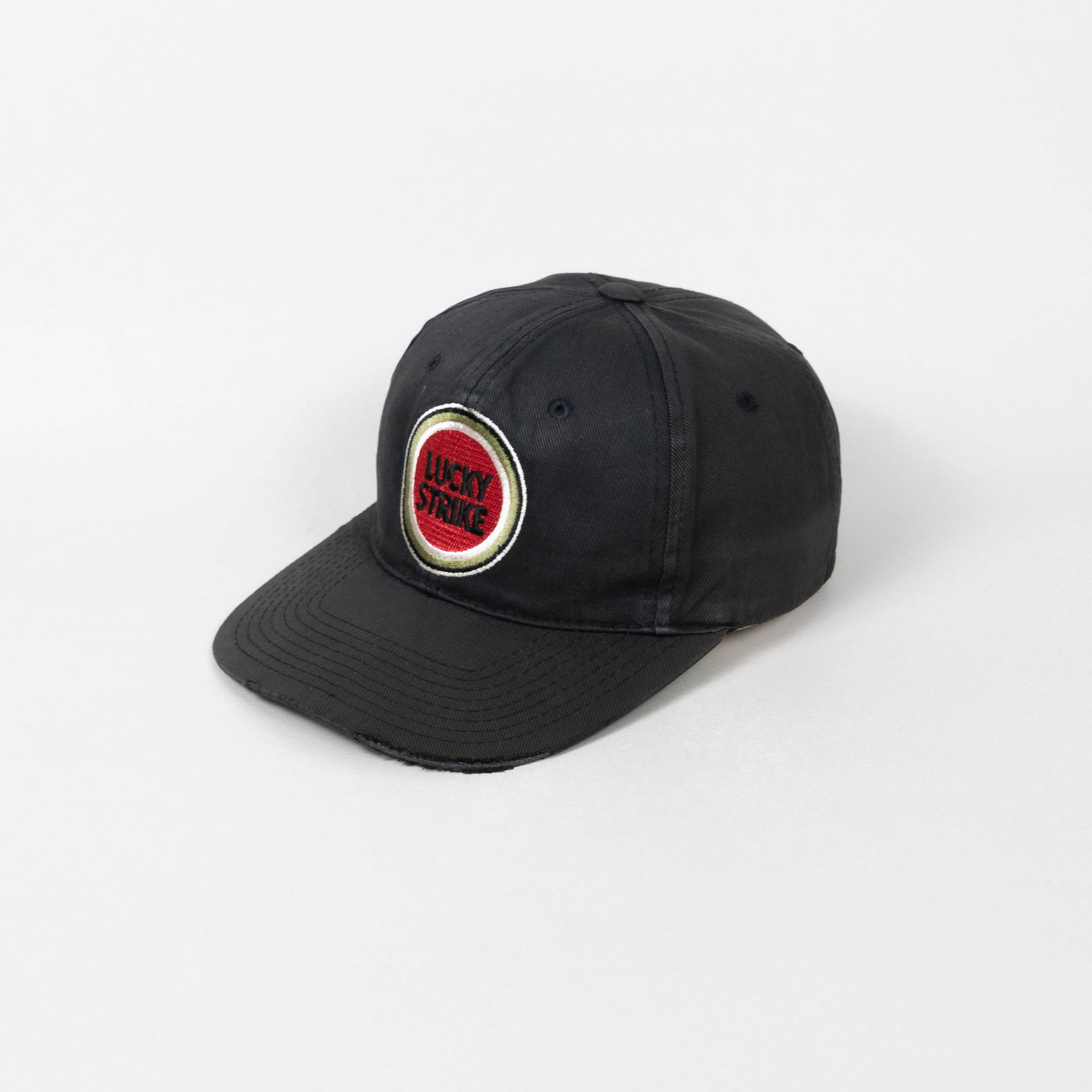 Lucky Strike – ALLCAPS