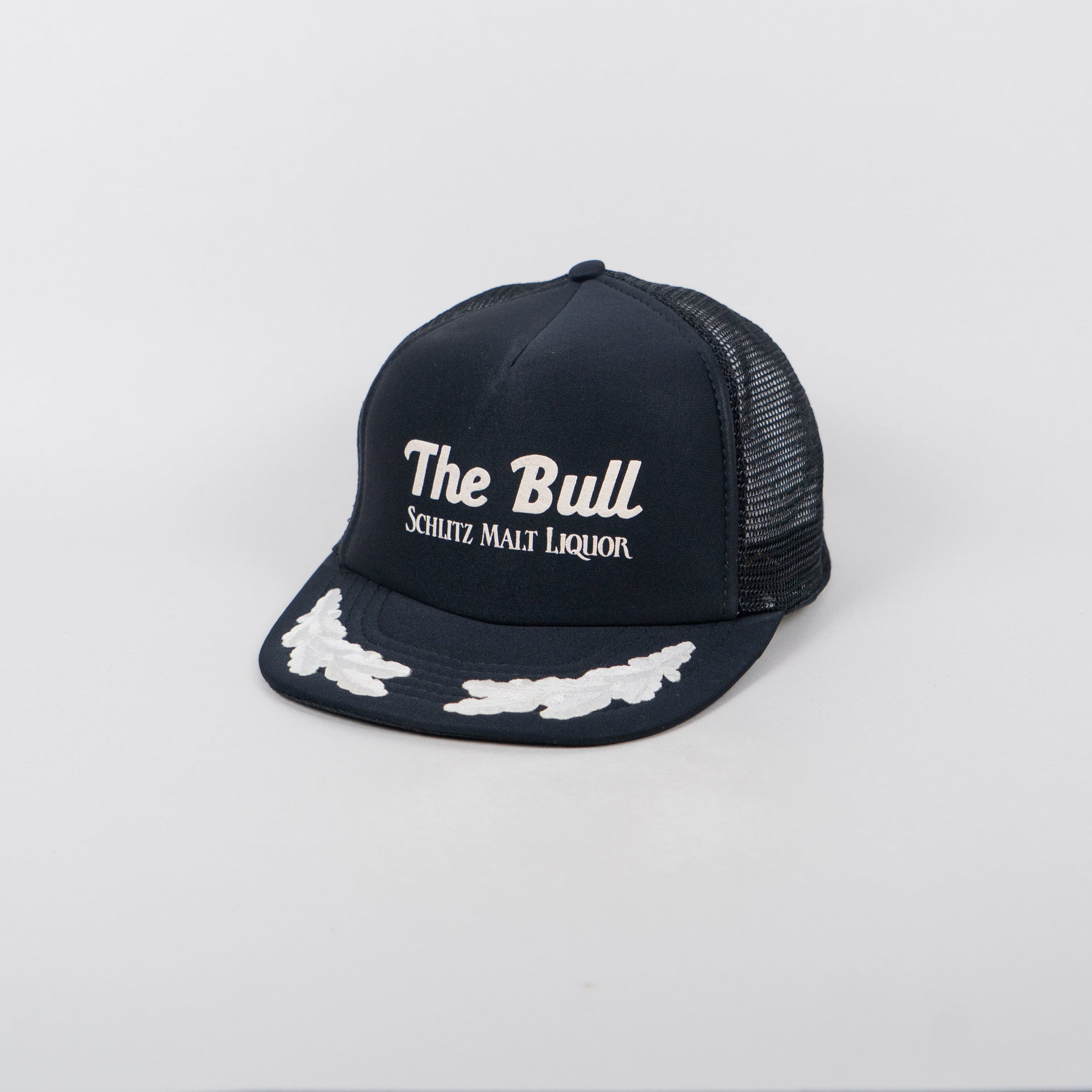 Il Bull Schlitz Malt Liquor