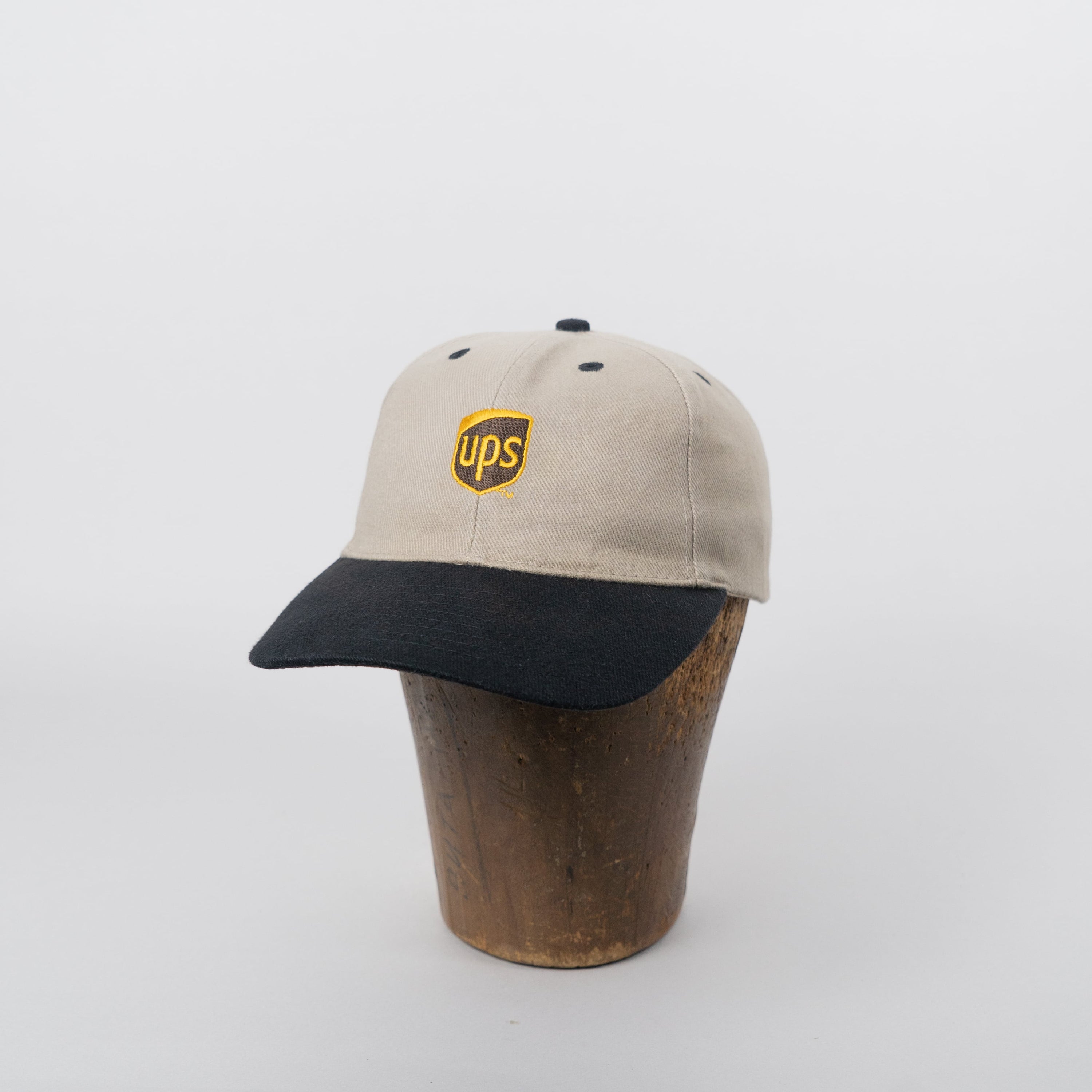 UPS