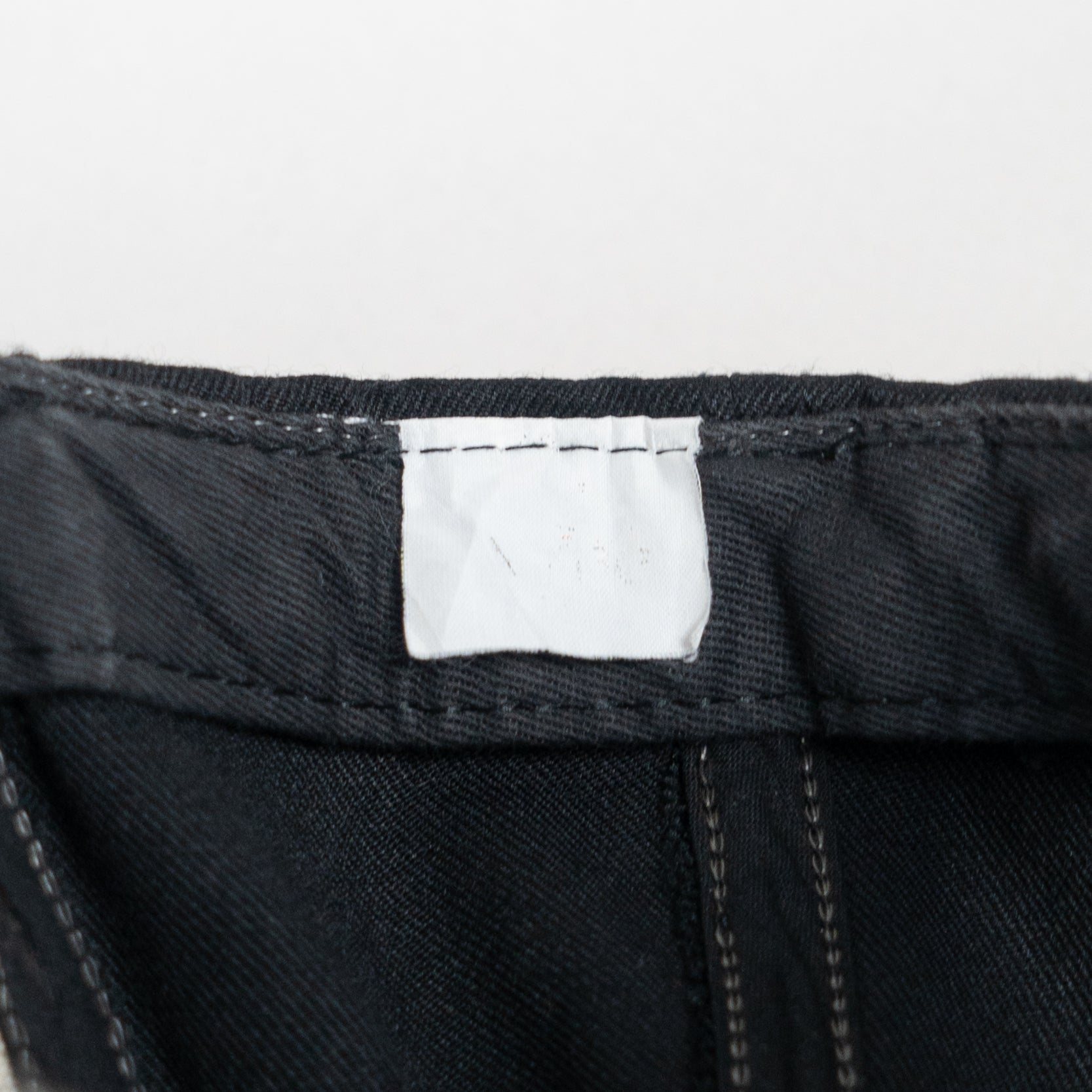 Blank Black Point Color Cap