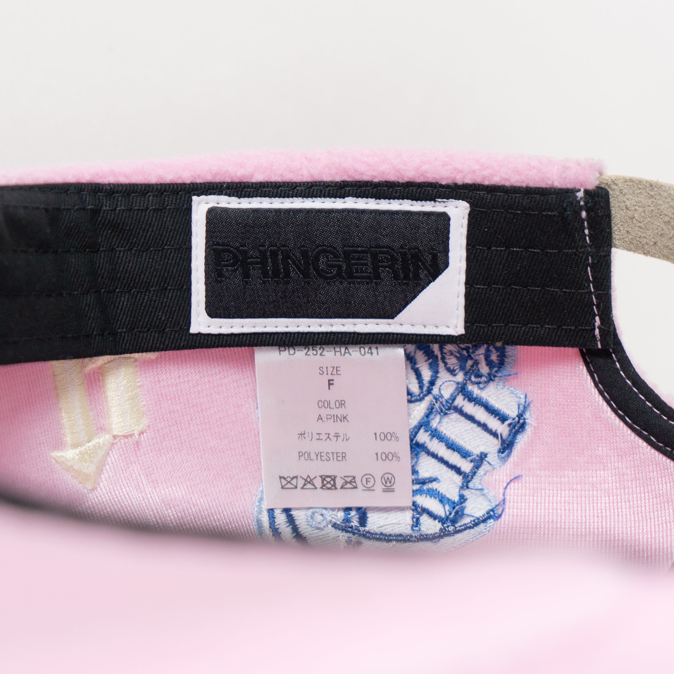 PHINGERIN × ALLCAPS ARROW FLEECE HAT - ALLCAPS TAG