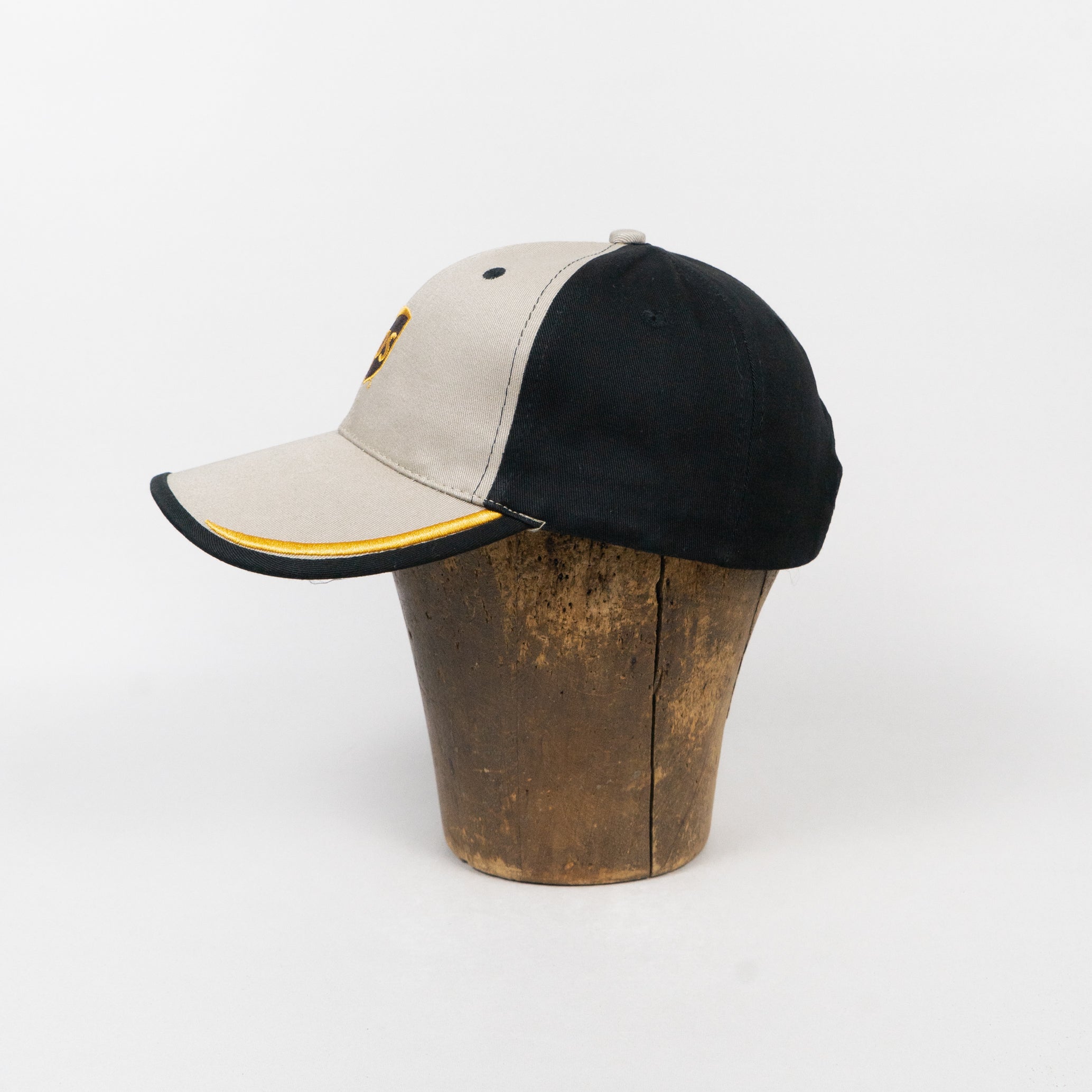 UPS 2-Tone