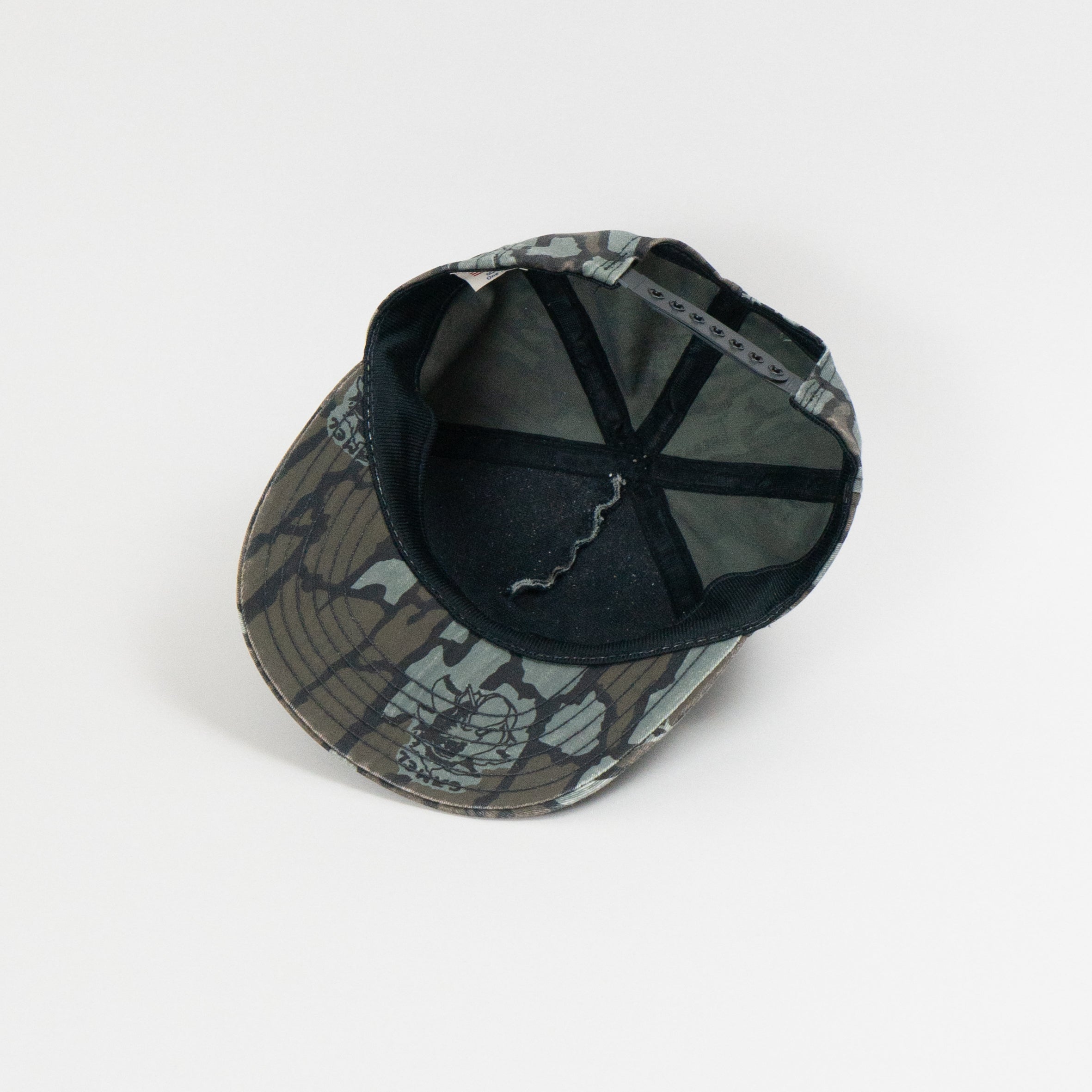 Camel Trebark Camo