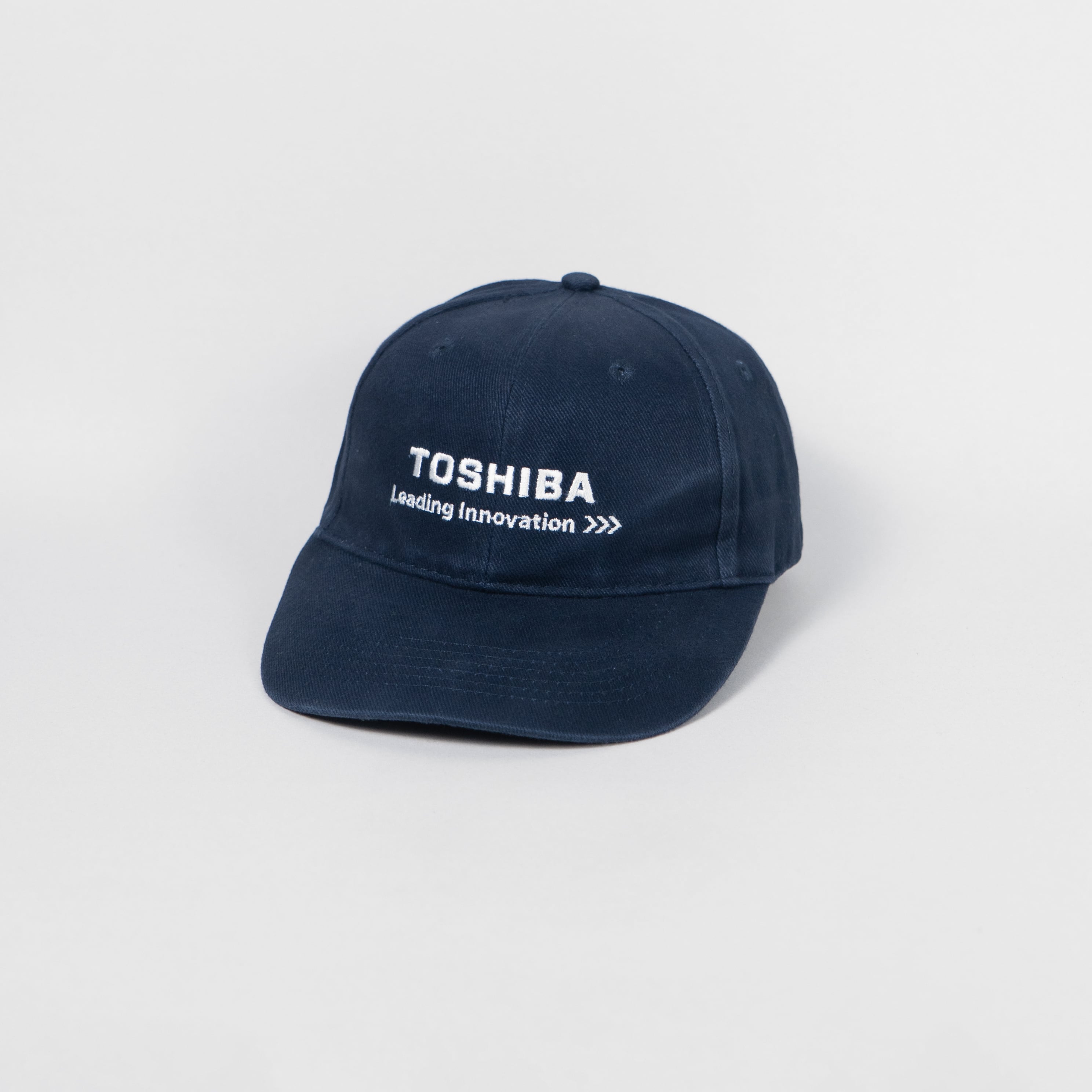 TOSHIBA