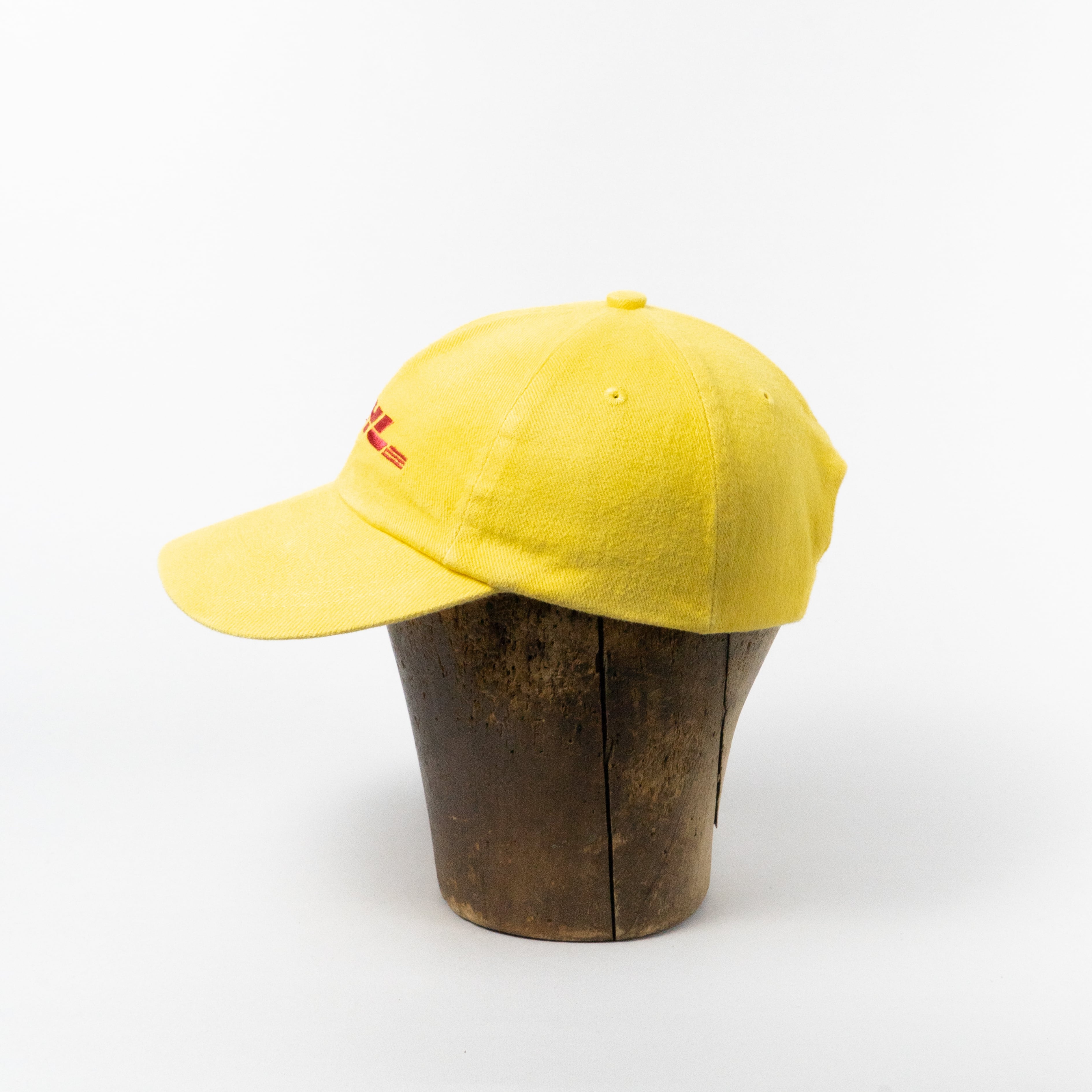 DHL Yellow – ALLCAPS