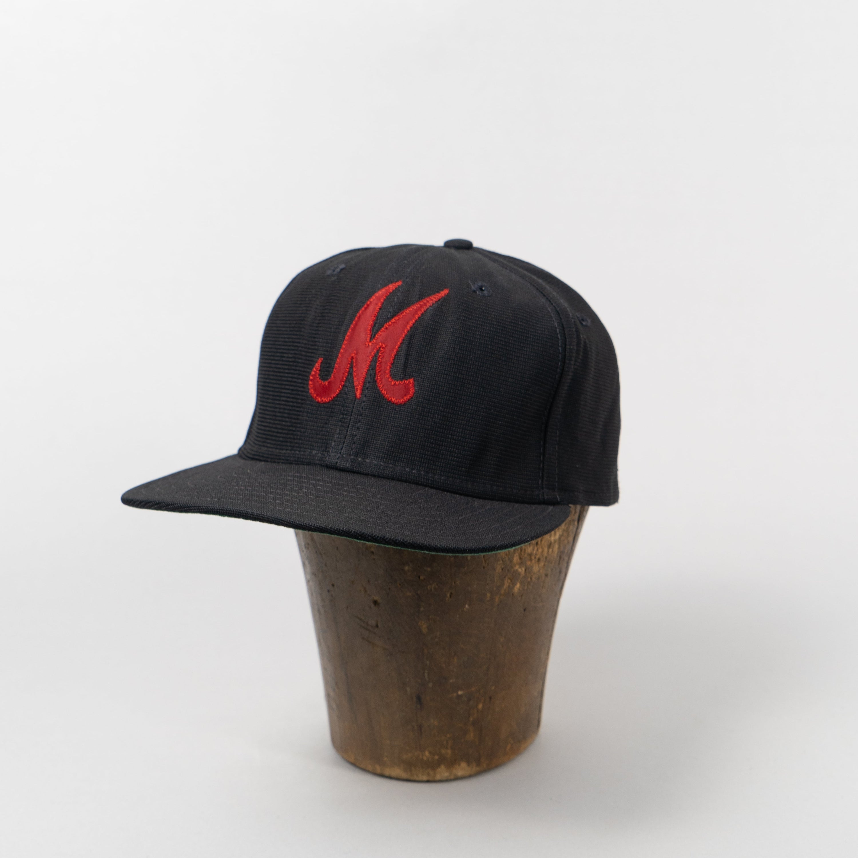 M 80s New Era