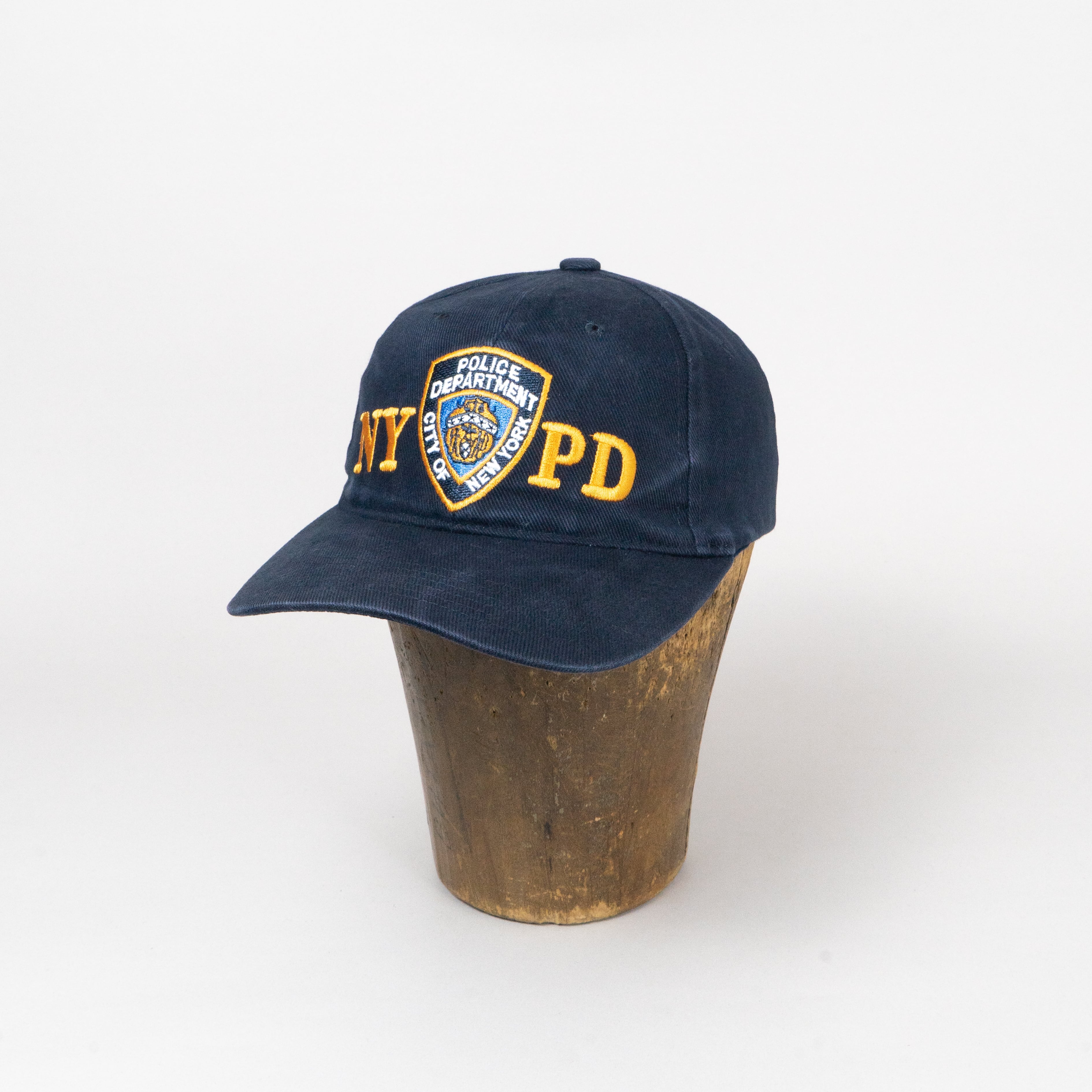 纽约警察局徽章– ALLCAPS